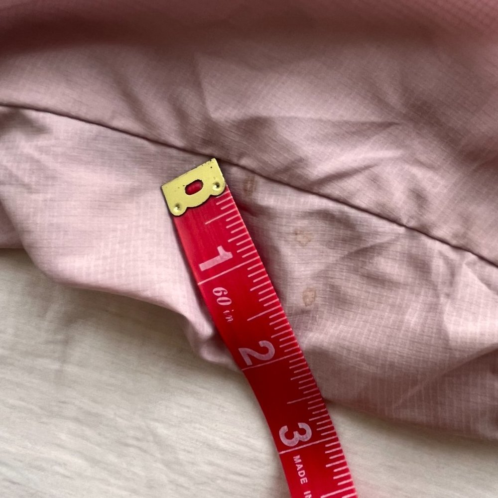 Uniqlo windbreaker XS - Picture 11 of 13